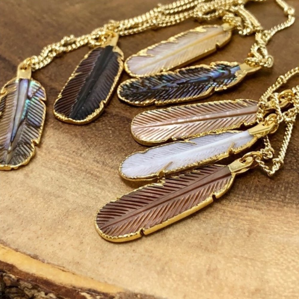 Natural Carved Shell 14k Gold Necklace - Picture 3 of 4